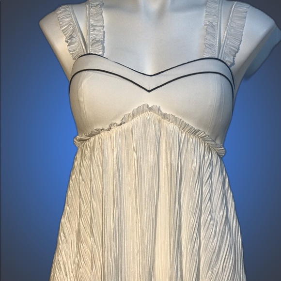 Line & Dot Tops - Line & Dot NWT Habana Frill Pleated Tank Top Small